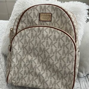 Michael Kors Backpack *pre-owned*